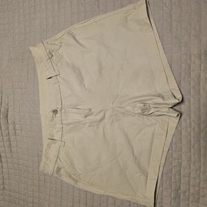 Vineyard Vines Khaki Performance Shorts
